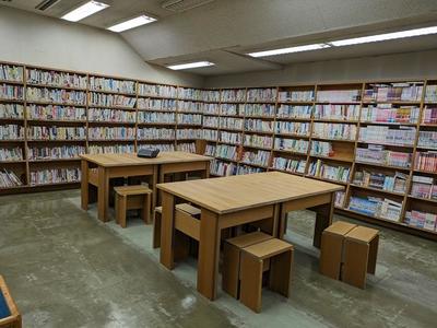 鶴川図書館コミュニティスペース写真.jpg
